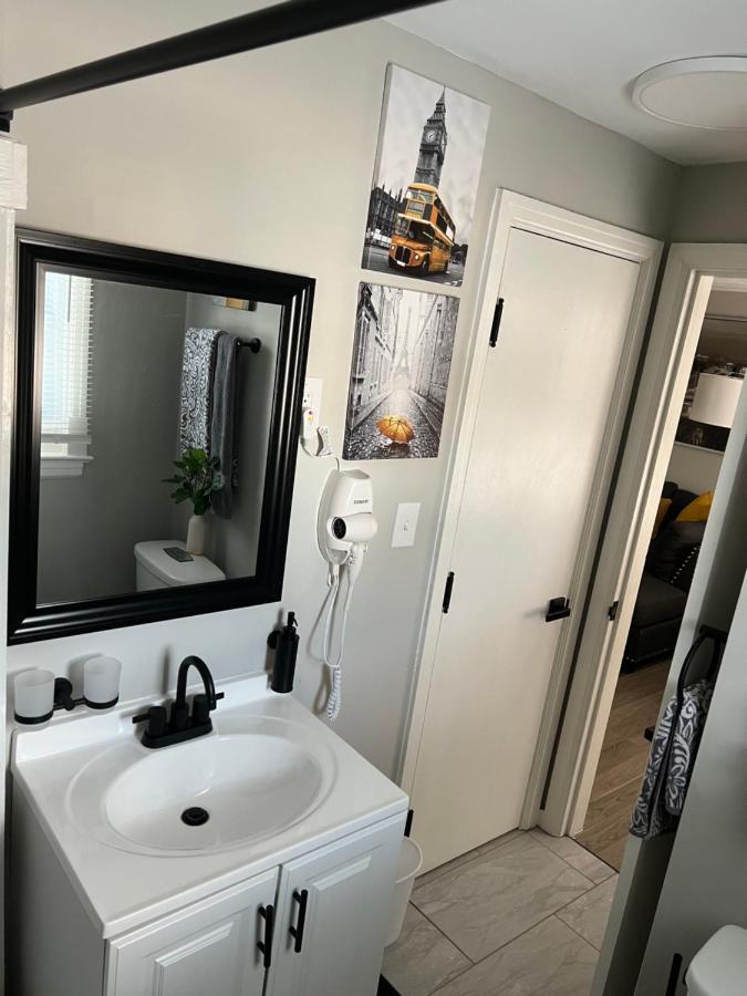 شقة Cozy Studio Centrally Located وسترفيل المظهر الخارجي الصورة